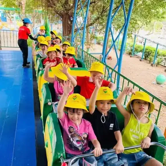 Hoạt Động Của Các Bé