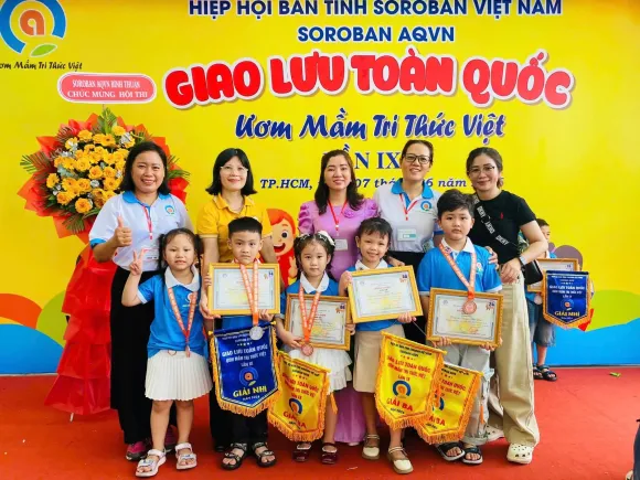 Sự Kiện